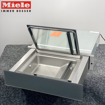Встраиваемый вакуумный упаковщик Miele EVS 7010, б/У
