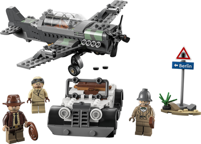 Zestaw klocków LEGO Indiana Jones Pościg myśliwcem 387 elementów (77012)