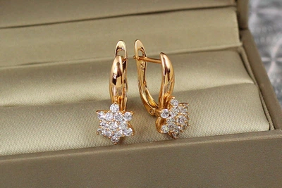 Серьги Xuping Jewelry северный цветок 2 см золотистые