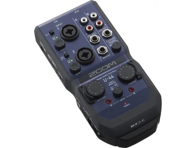 Звукова карта ZOOM U-44