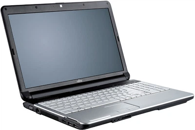 Ноутбук Fujitsu LIFEBOOK A530-Intel Celeron P4600-2.0GHz-2Gb-DDR3-250Gb-HDD-W15.6 -Web-DVD-RW-(B-)-Б/У