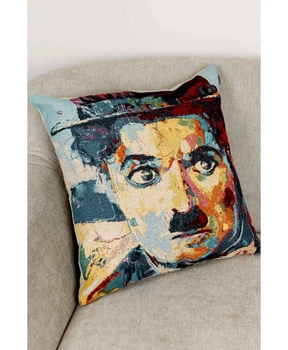 Подушка декоративная гобеленовая 45х45см CHAPLIN