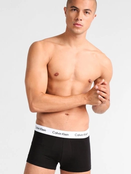 Набір трусів шорти Calvin Klein Underwear Boxer Calvin Klein 3Pack Low Rise Trunk 0000U2664G-998 S 3 шт Чорний/Білий/Сірий (5051145736960)