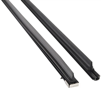 Резиновые щетки стеклоочистителя Amio 28" 700 мм 2 шт (01343)