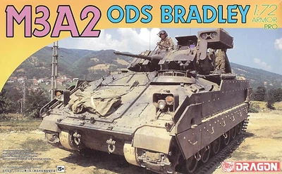 Сборная модель 1/72 боевая машина пехоты M3A2 ODS Bradley Dragon 7413