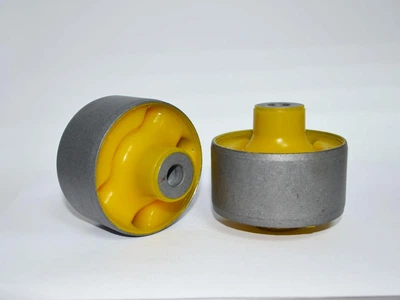 Полиуретановый сайлентблок заднего продольного рычага Mitsubishi MR519017 v18 Polybush 020348-42007-v18 Poly Bush (02034842007V18)
