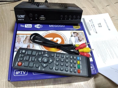 Цифровой ТВ тюнер MEGOGO DVB металлический корпус 8 МГц T2 ресивер FTA с IPTV Wi-Fi Youtube Мегого Черный USB (12424MGO00004) CLS55