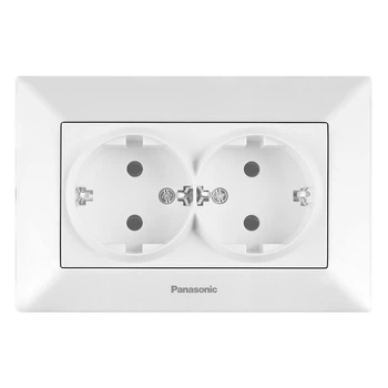 Розетка подвійна з заземленням Panasonic Arkedia Slim біла WNTC0205-2WH