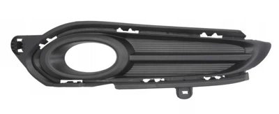 Решетка в бампер AVTM Honda HR-V 15- правая з отв. ПТФ Хонда ХР-В АМ0049063