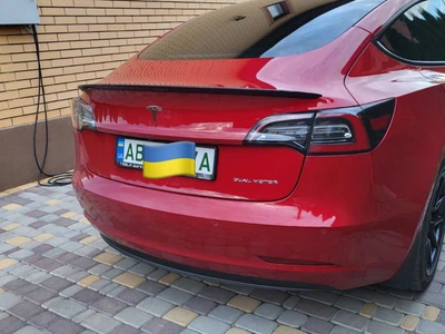 Спойлер лип багажника Tesla model 3 2017- ABS пластик, колір чорний глянець для Tesla Model 3 2017- (7480)