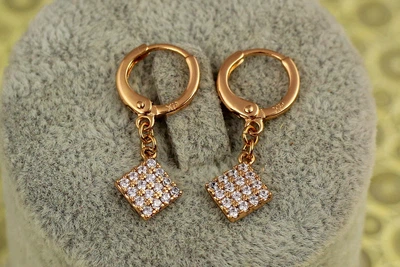 Сережки Xuping Jewelry підвіски ромбики з камінчиками 2.8 см золотисті