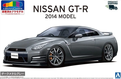 Сборная модель 1/24 автомобиль предварительно окрашен Nissan R35 GT-R 2014 Gray Aoshima 06244
