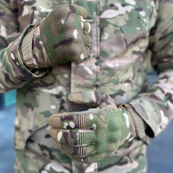 Плотные сенсорные перчатки с влагоотводящей технологией TrekDry и антискользящими вставками мультикам размер M