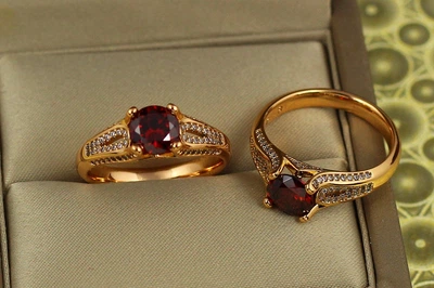 Кільце Xuping Jewelry вишневий аромат р 17 золотисте