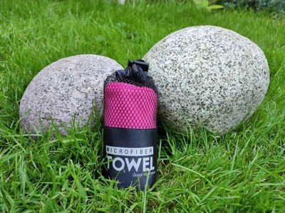 Надлегкий, спортивний, мікрофібровий рушник "Microfiber Towel" рожевий 40x80 см