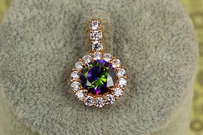 Кулон Xuping Jewelry круглий камінь темний хамелеон у обідку з фіанітів 2.3 см золотистий