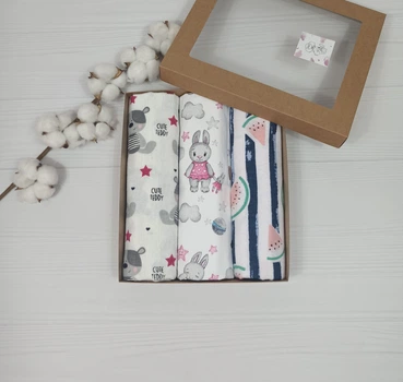 Набор пеленок для новорожденных: непромокаемые и фланелевые a.l.babybox Зайки с игрушками Разноцветный