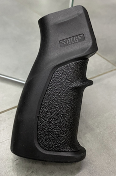 Рукоятка пістолетна для AR15 прогумована DLG TACTICAL (DLG-106), Чорна, з відсіком для батарейок