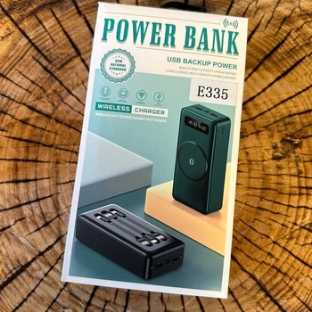 Зовнішній акумулятор павербанк з бездротовою зарядкою ACL E335 Powerbank 30000mAh з комплектом шнурів білий 1108