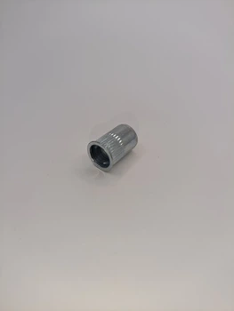 RSr Заклепка резьбовая с уменьшенной потайной головкой М8 (0,5-3 мм) D11