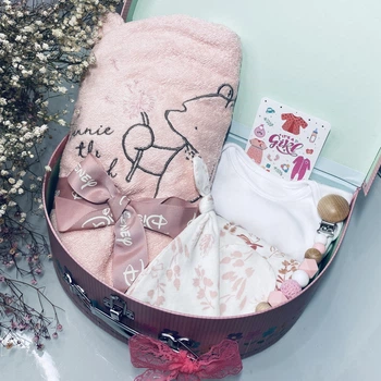 Подарочный набор для новорожденной Gift HUB Baby Box Б244_2, 9 предметов, для девочки, ТМ George