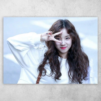 Плакат постер CupKit "(G)I-dle / Джи Айдл" №38 А4 21х29,7 см