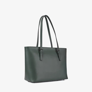 Сумка жіноча шкіряна саквояж середня Regina Notte Travel bag 3201 Шоколад
