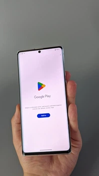 Мобільний телефон Sharp Aquos R6 12GB/128GB White (A101SH)(00025912) Б/В