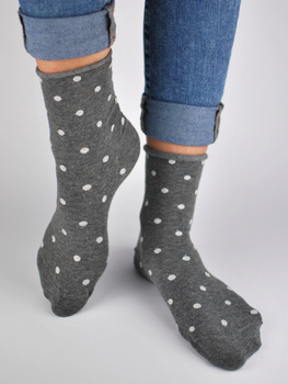 Жіночі шкарпетки Noviti SB015-W-03 35-38 Сірі (5905204304938)