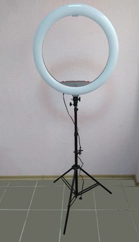 Кольцевая LED-лампа RL-21 mini, диаметр 56 см, штатив 1.8 м, пульт ДУ