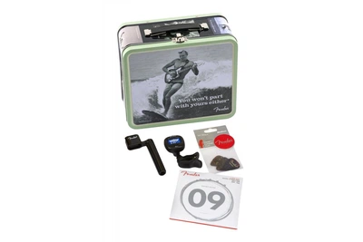 Набор аксессуаров для электрогитары Fender LUNCHBOX w/ACCESSORIES