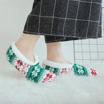 Теплі тапочки-шкарпетки зі стоперами новорічні Honey Fashion Accessories 36-39 р зелений (1-5/3)