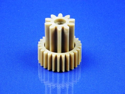 Шестерня для мясорубки Kenwood (средняя) (KW650738)