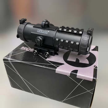 Коллиматорный прицел KONUS SIGHT-PRO PTS2 3x30 (призматический), 2.8 MOA, красная / синяя точка (241544)