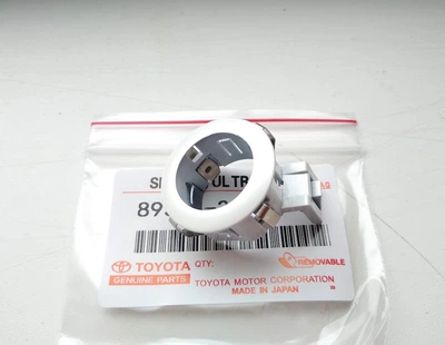 Крепления датчика парковки TOYOTA 89348-33040-A0 / B0 / C0 белый / серебро / черный