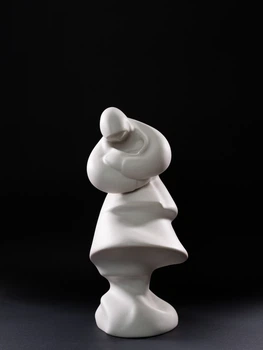 Статуетка порцелянова KYIV PORCELAIN Катерина 26 см (142)