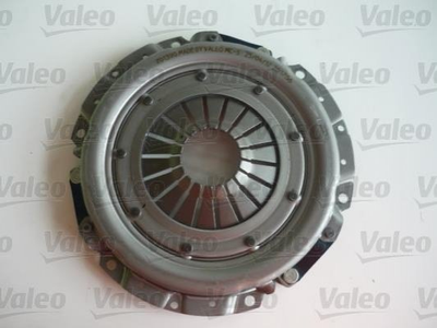 Комплект сцепления Valeo 826856 Volkswagen Passat; Audi A6, A4; Skoda Superb 028105266A, 038105266AB, 038105266AK