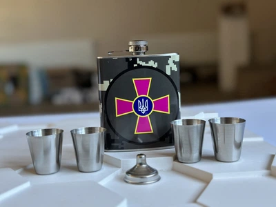 Подарочный набор - фляга с рюмками, Герб НГУ 7oz, подарок мужчине, фляга и 4 рюмки 210 мл (61015U6)