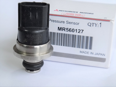 Датчик давления топлива Mitsubishi MR560127