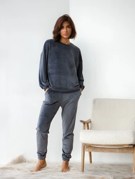 Пижама (свитшот + штаны) женская теплая велюровая BARWA garments 0332/333 M Графит (2113323332326)