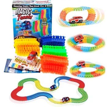 Гибкая игрушечная дорога с&nbsp;машинкой 220 деталей Magic Track (SH773727)