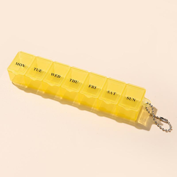 Таблетниця органайзер для таблеток на 7 комірок 1 тиждень з ланцюжком Жовтий