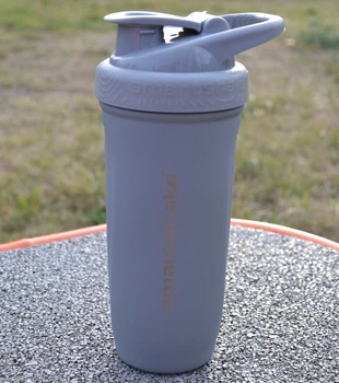 Шейкер спортивный SmartShake из нержавеющей стали 900 мл для протеиновых коктейлей серый