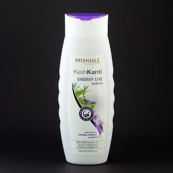 Индийский шампунь против перхоти Патанжали Dandruff Care Patanjali 200 мл