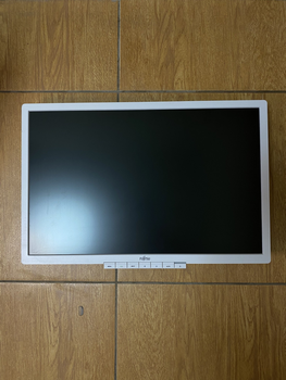 Монітор Fujitsu B22W-7 22"/ LED / 1680x1050 / HD+ / Vesa / Б\В