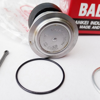 Кульова опора верхнього важеля 555 Mazda 6 2002-2007 SB-1631