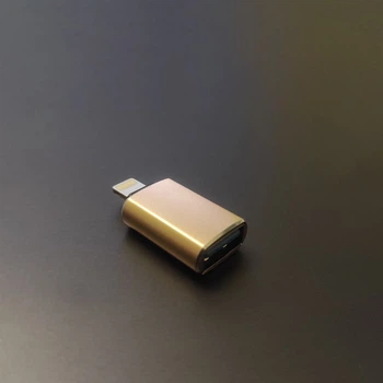 Адаптер перехідник OTG з Lightning (iOS) (папа) до USB Type-А золотистий