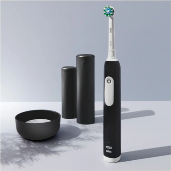 Szczoteczka elektryczna Oral-B Pro1 Black + TC (8001090914170)