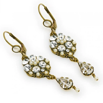 Сережки-підвіски у вікторіанському стилі Michal Negrin з перлинно-білими кристалами Swarovski