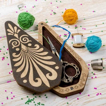 Шкатулка для рукоделия Wonderland Crafts FLZB(N)-027 (6,5*14см) Шкатулка для ножниц (8.5*17см)